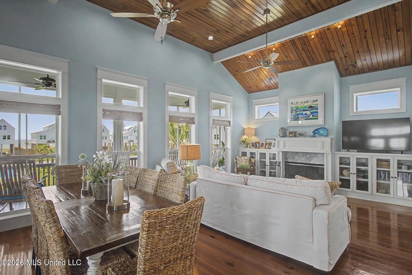 Coastal Luxury Living on Henderson Point in beautiful Pass - photo 13