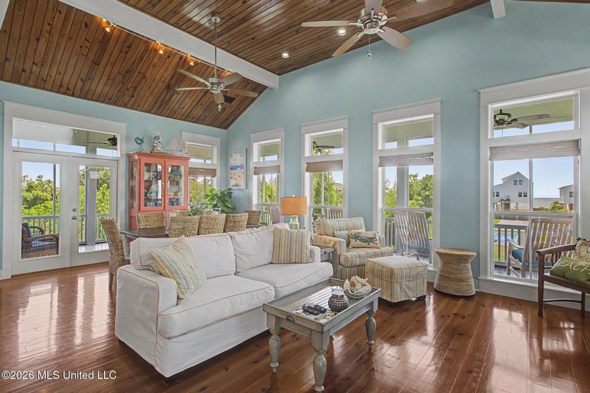 Coastal Luxury Living on Henderson Point in beautiful Pass - photo 15