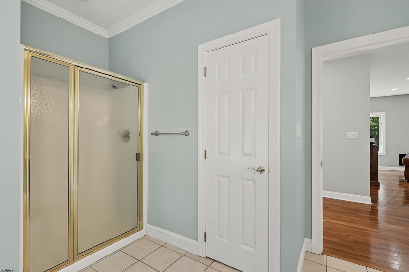*Stunning Country Estate at 214 Liebig Street A breathtaking - photo 21
