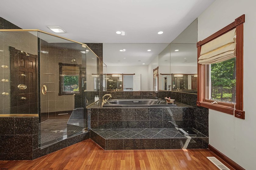 *Stunning Country Estate at 214 Liebig Street A breathtaking - photo 26