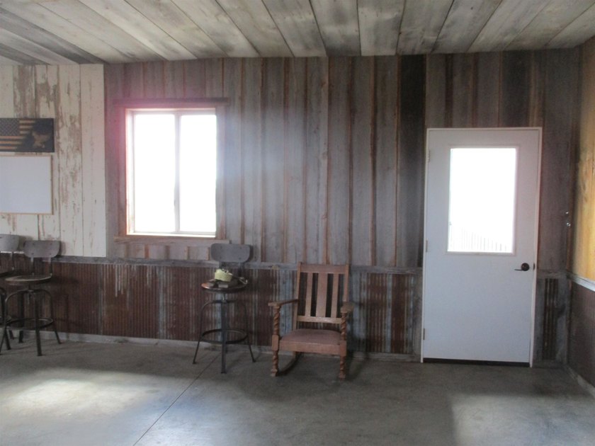 This charming hobby farm offers the perfect blend of country - photo 13