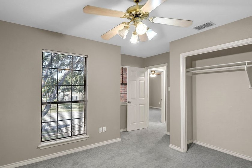 Charming Townhome in The Havens Welcome to this inviting - photo 31