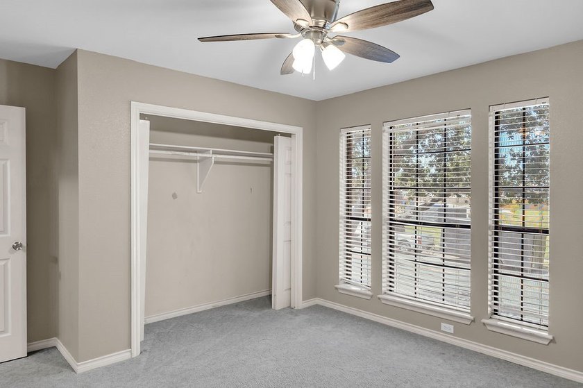 Charming Townhome in The Havens Welcome to this inviting - photo 33