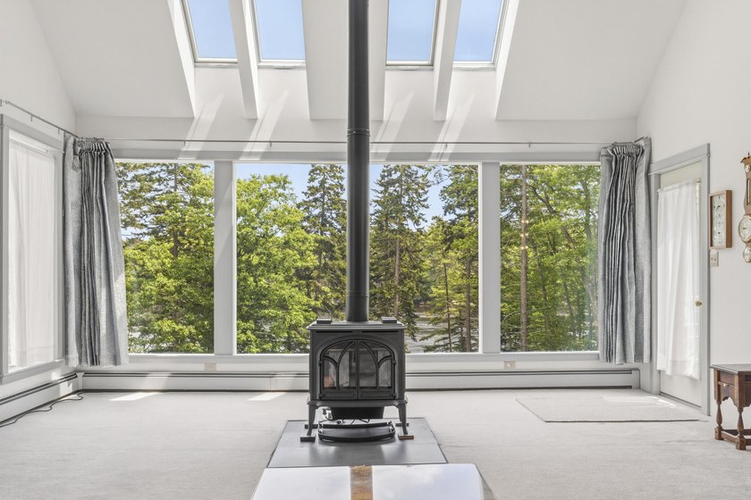 Nestled along the shore of the Kennebec River, this private 3BR - photo 38