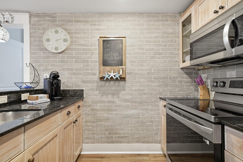 Whether looking for a home or a lucrative investment property - photo 3
