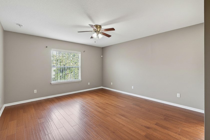 Beautifully maintained 3-bedroom, 2-bath home featuring a NEW - photo 17