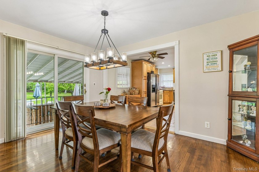 This awesome four bedroom, two bath ranch with circular driveway - photo 8