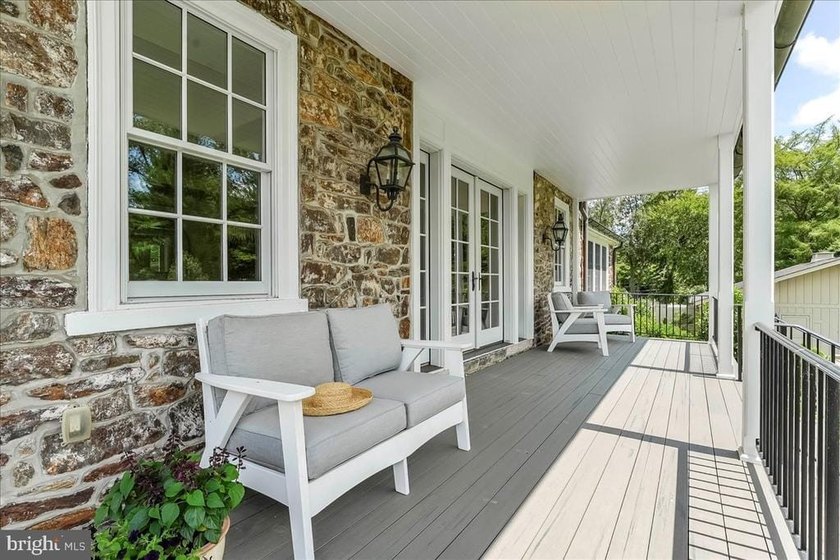 In the heart of historic Chadds Ford, a Pennsylvania stone - photo 10