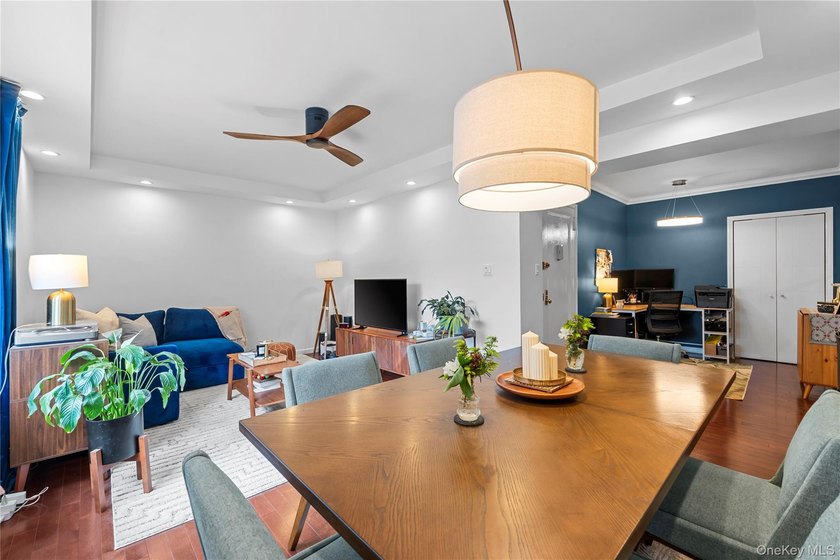 Welcome to this beautifully renovated 3-bedroom co-op nestled in - photo 4