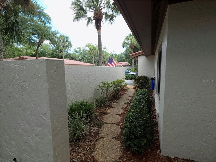 PRICE REDUCTION - Welcome to this spacious 3-bedroom, 2-bath - photo 4
