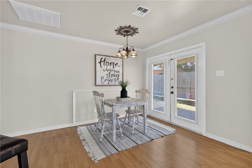 Move-in ready townhome located in the desirable The Havens - photo 13