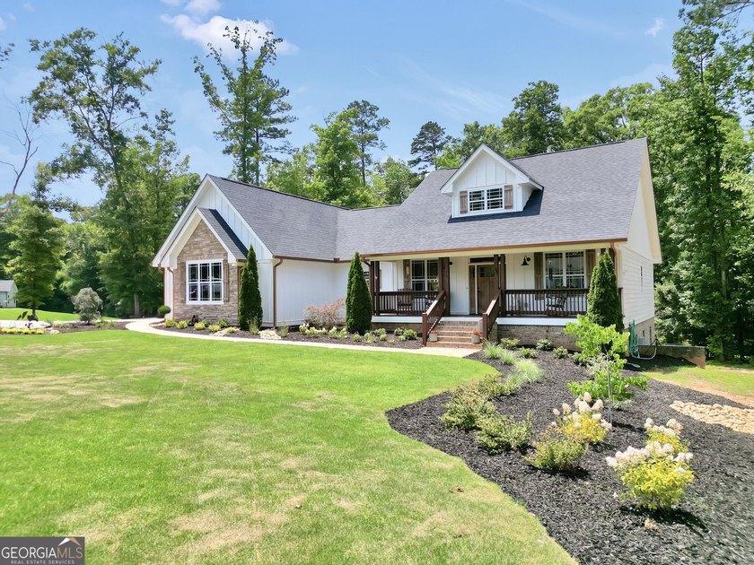 A rare find in Monticello, GA!! Situated on 1.22 beautifully - photo 7