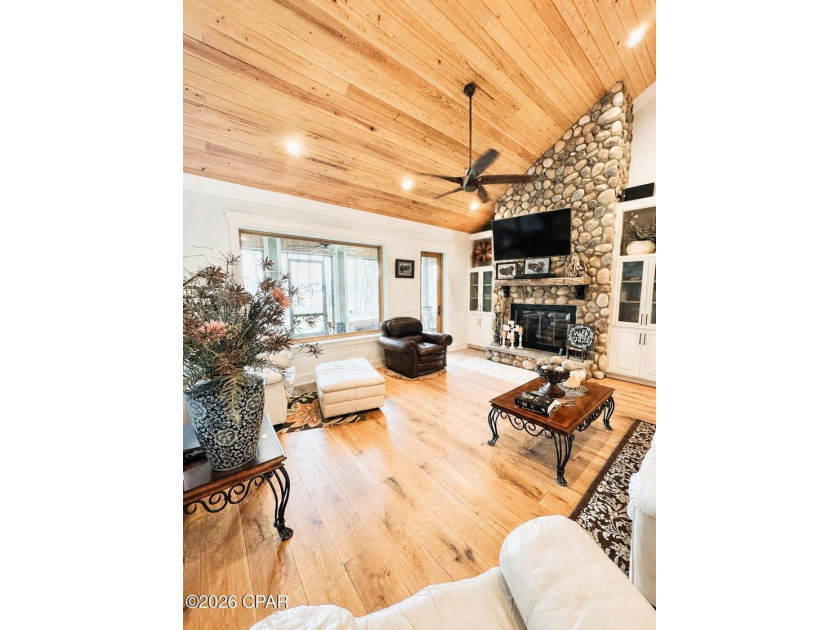 Custom, ICF CONSTRUCTION, WATERFRONT home with acreage located - photo 11