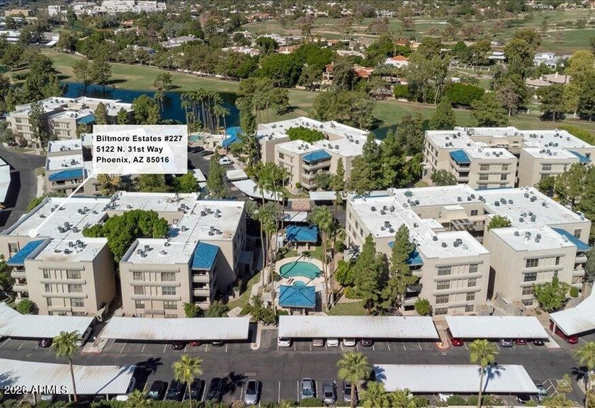 GOLF COURSE COMMUNITY &amp; Contemporary Spacious Updates -TURN-KEY - photo 34