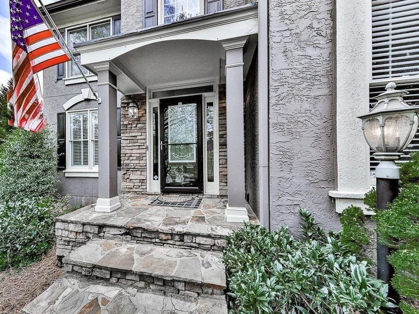 Fantastic opportunity in BridgeMill Golf &amp; Country Club! One of - photo 8