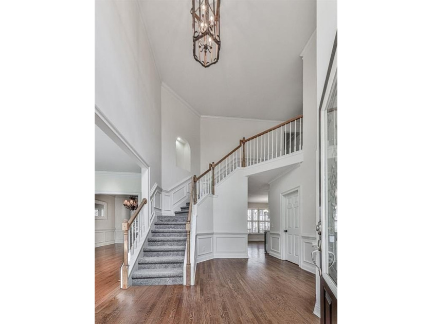 Fantastic opportunity in BridgeMill Golf &amp; Country Club! One of - photo 9