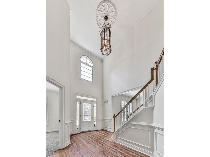 Fantastic opportunity in BridgeMill Golf &amp; Country Club! One of - photo 10