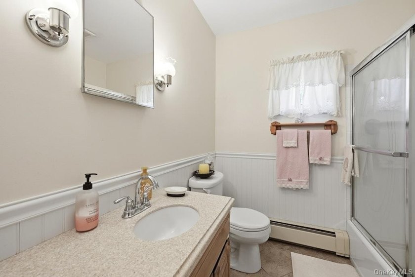 This immaculate 3 bedroom 1.5 bath home sits on a beautifully - photo 21