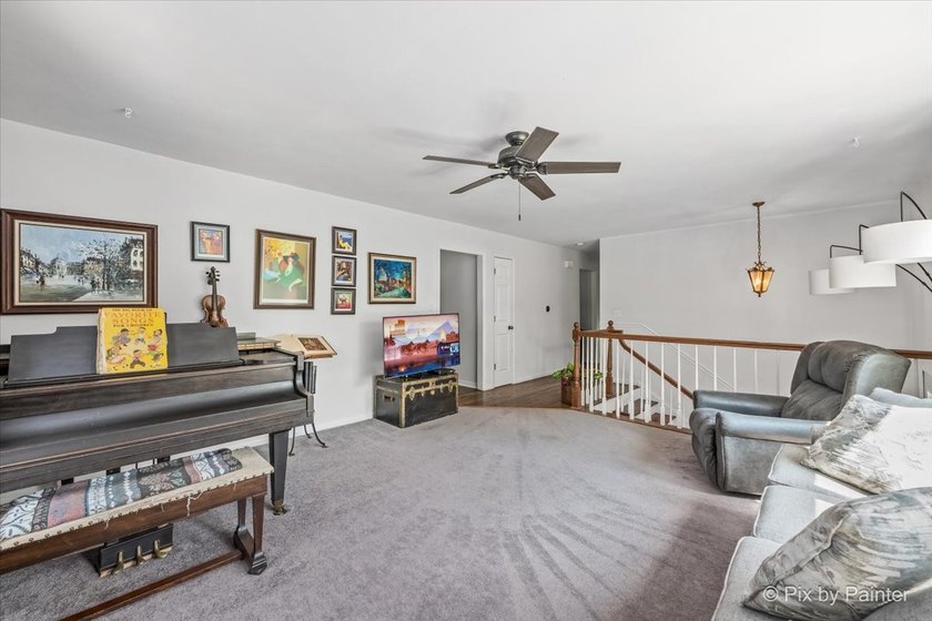 Welcome home! This beautifully maintained 3-bedroom, 1.1-bath - photo 6