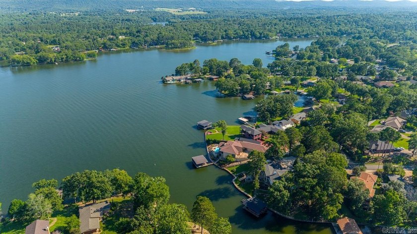 Welcome to this exceptional Lake Hamilton estate where timeless - photo 50