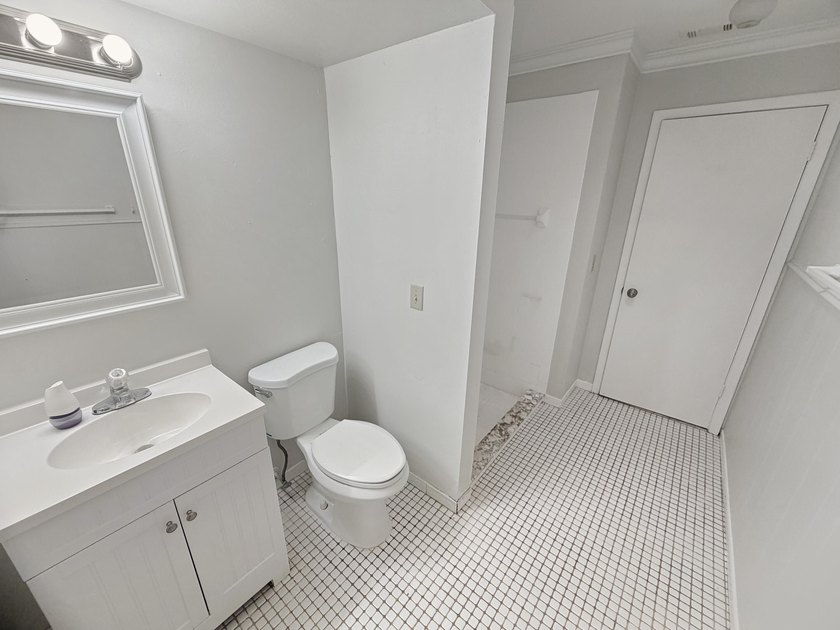 2305 SW Fern Cir is a one-story Port Saint Lucie home with a - photo 13