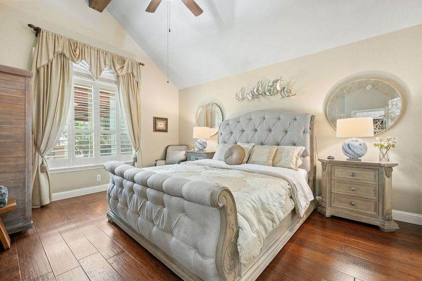 Tucked inside the coveted Catalina Bay waterfront community - photo 24