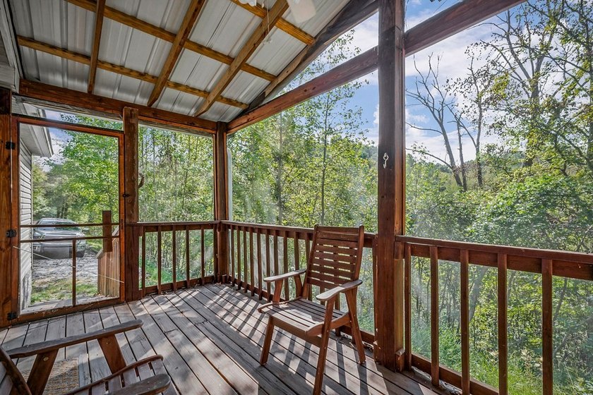 Fishing &amp; Hunting Camp with Mountain Views and River Frontage - photo 49