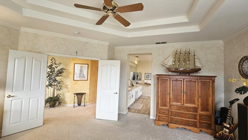 Rare opportunity to own a beautifully maintained view home in - photo 42