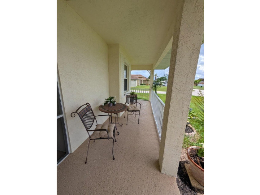 This freshly painted spacious pool home sits on a corner lot - photo 33