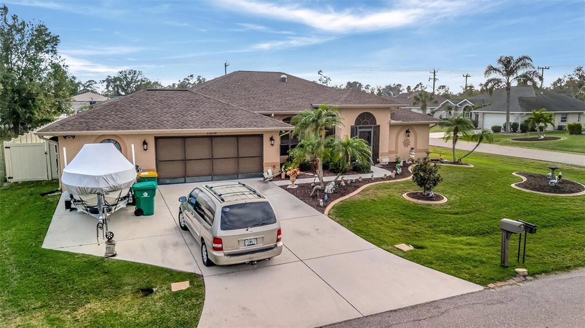 Charming 3-Bedroom Home in Port Charlotte, FL. Welcome to 23039 - photo 8