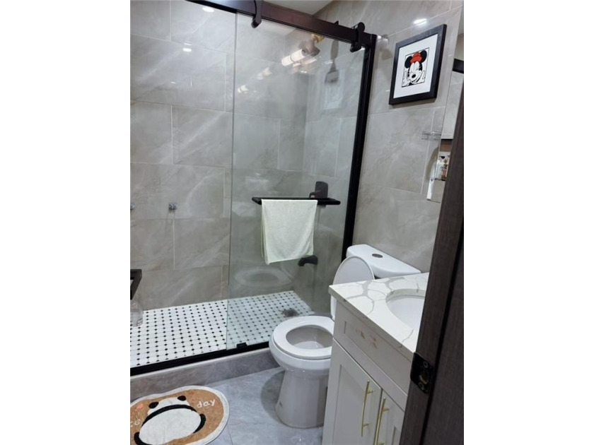 A Spacious 2 Bedrooms 1 Bathroom In Sunset Park Brooklyn. It Was - photo 10