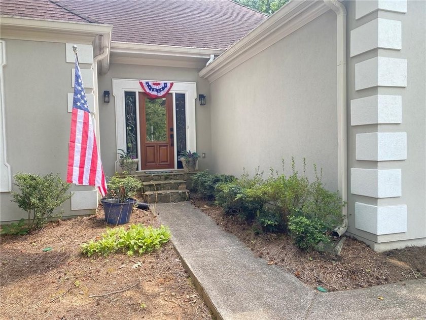 Welcome home to this beautifully maintained residence featuring - photo 3