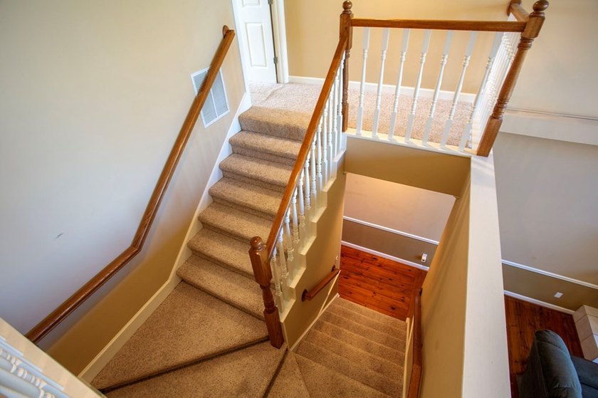 Experience affordable waterfront living on beautiful Lake - photo 11