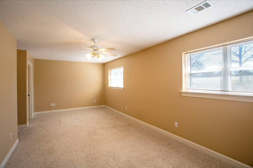 Experience affordable waterfront living on beautiful Lake - photo 13