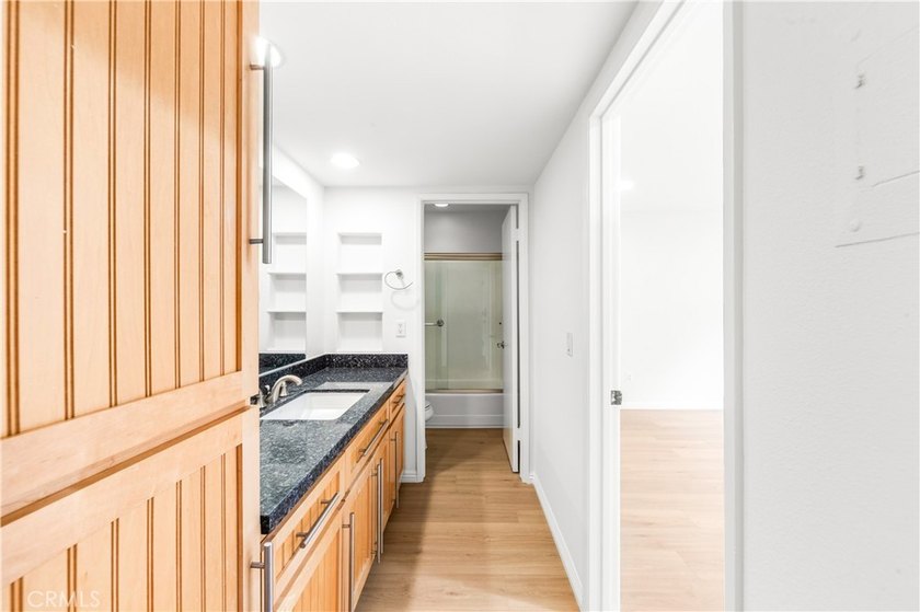 Beautifully Updated - Step into this light and bright upstairs - photo 27