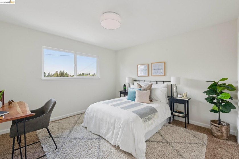 New Listing! Beautifully updated condo in the heart of Oakland's - photo 28