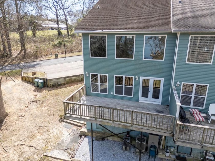 Experience affordable waterfront living on beautiful Lake - photo 30