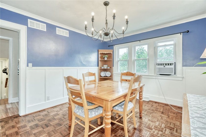 Welcome home to this beautifully maintained colonial! Fun and - photo 3