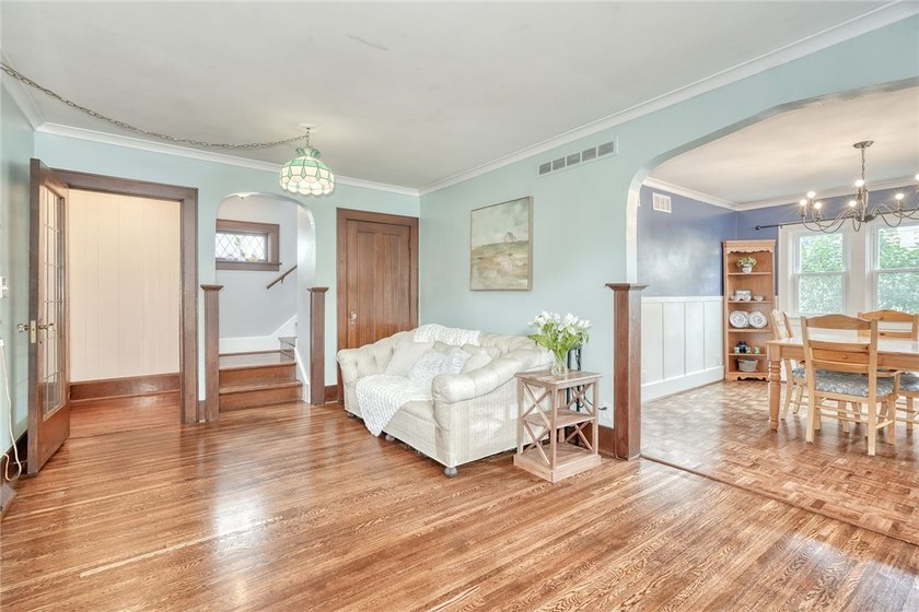 Welcome home to this beautifully maintained colonial! Fun and - photo 6