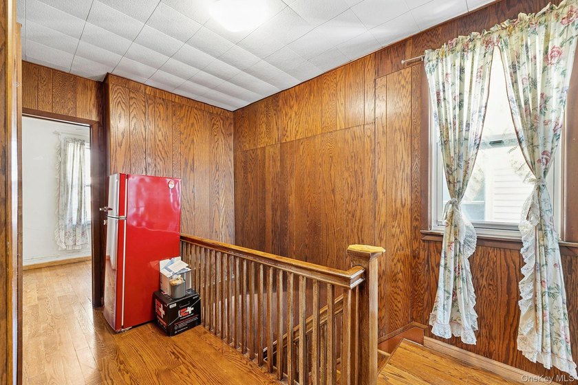 Excellent investment opportunity in the heart of Flushing - photo 10