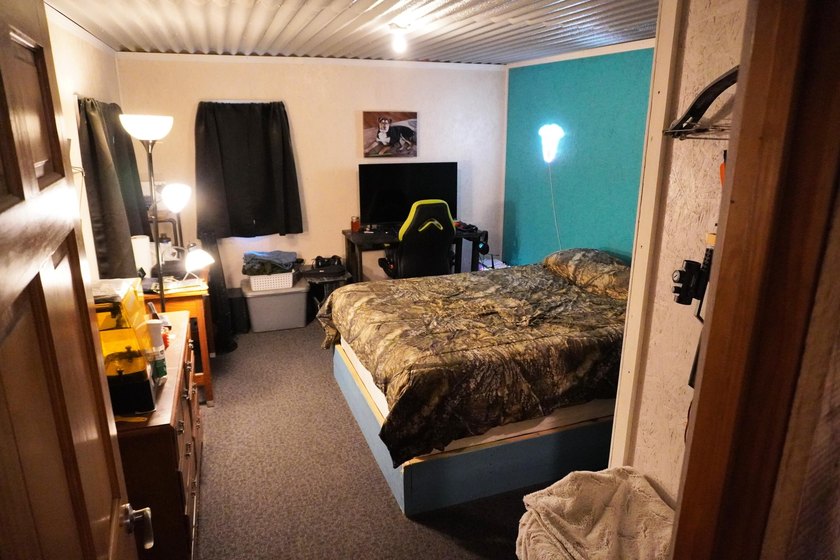 Welcome to your own slice of country paradise! This charming - photo 12