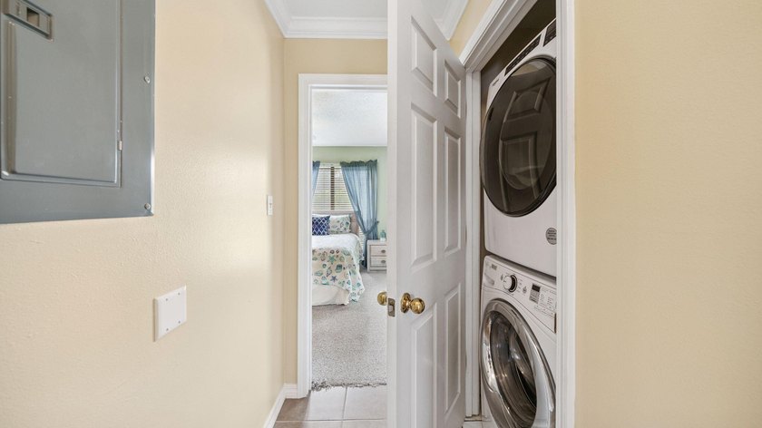 NO STAIRS!!!! This three-bedroom, two-and-a-half-bath unit - photo 18