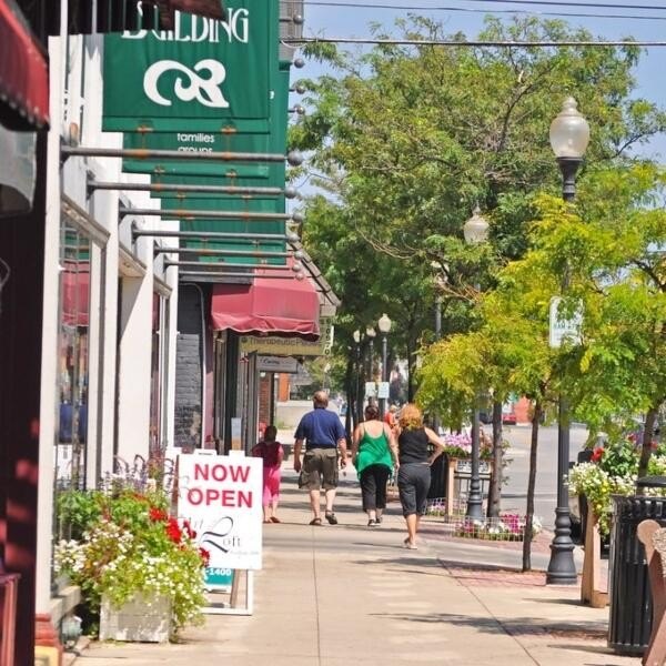 This beautiful downtown building still has original brick work - photo 30