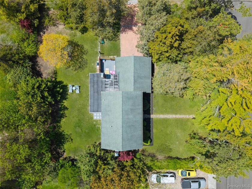 Renovated turn-key beach house in the coveted Rampasture Point - photo 6