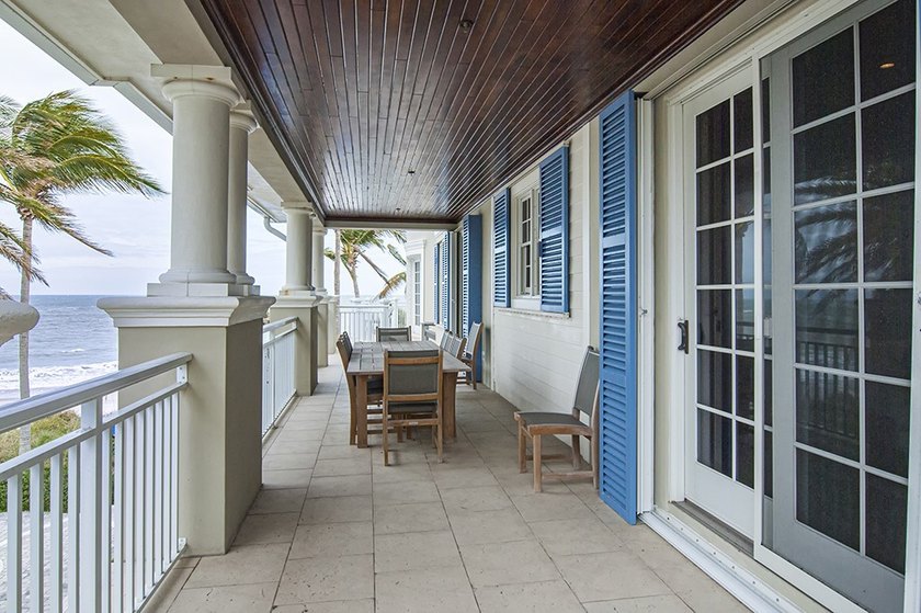 Premier Oceanfront Penthouse in Vero Beach with private entry - photo 4