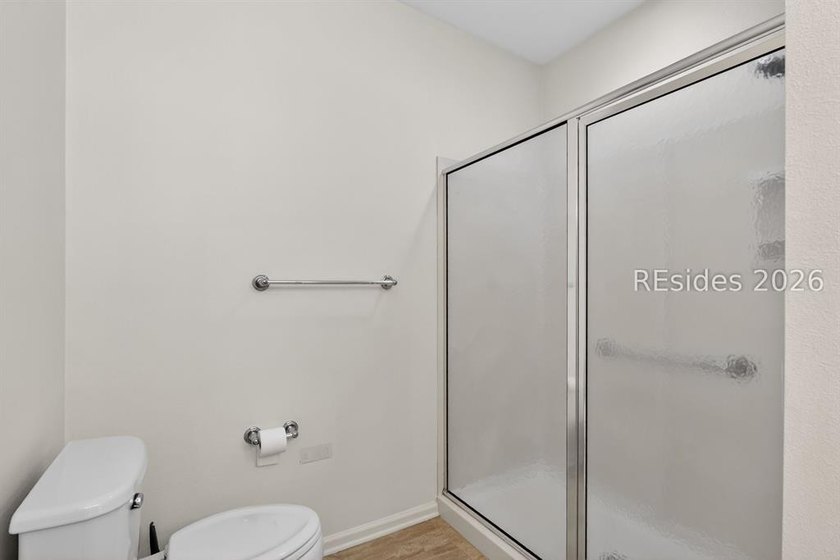 Welcome to 124 Honesty Lane, where breathtaking lagoon views - photo 43