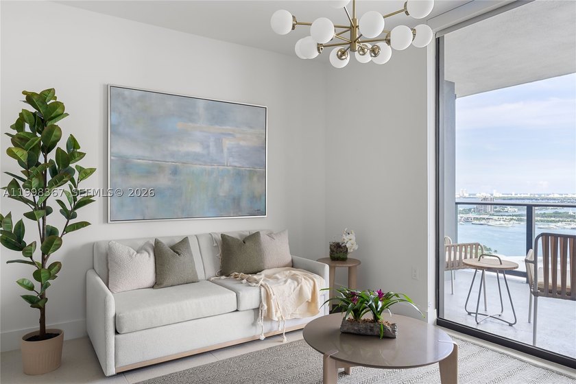 Immerse yourself in the breathtaking, timeless views of Miami - photo 3