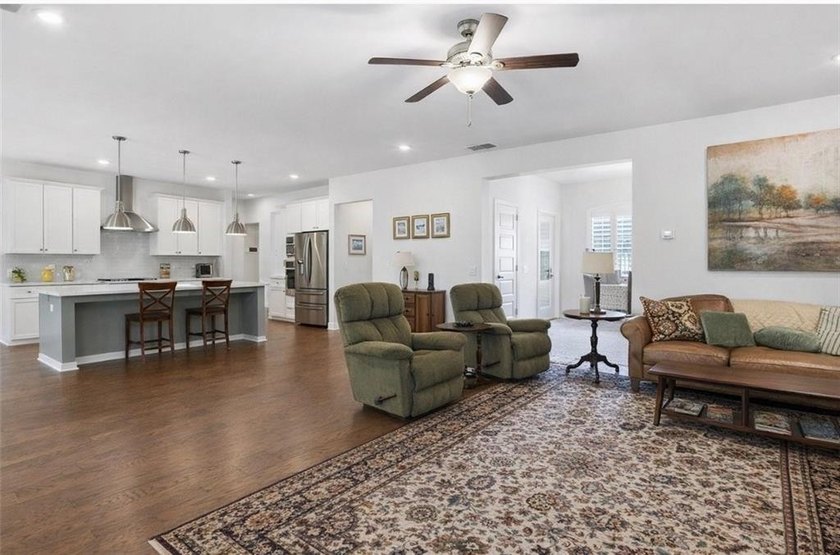 New competitive price reflects incredible value. Seller is - photo 10