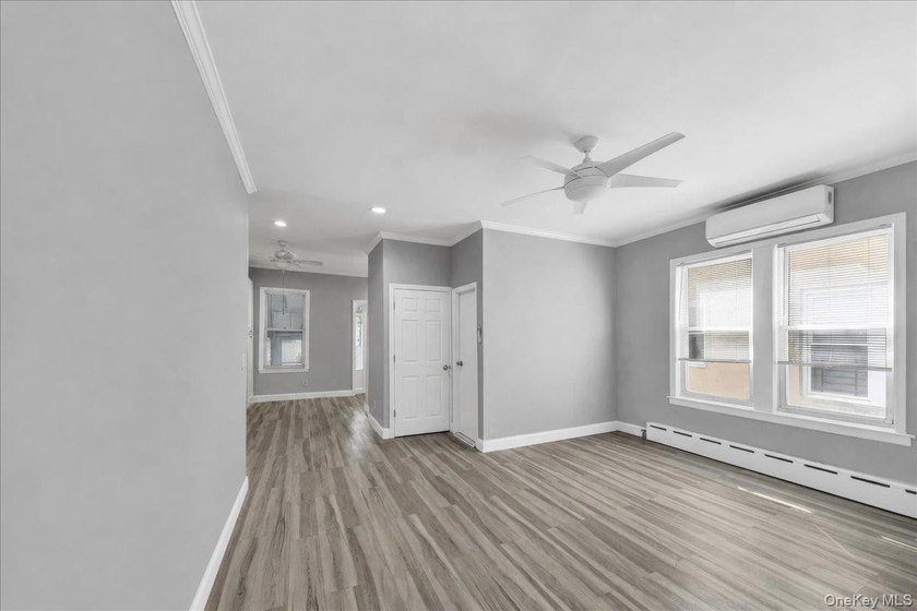Well-maintained two-family home in the desirable Throggs Neck - photo 7