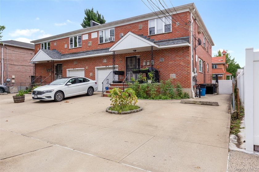 Good Investment Opportunity to Own Legal Two-Family properties - photo 4